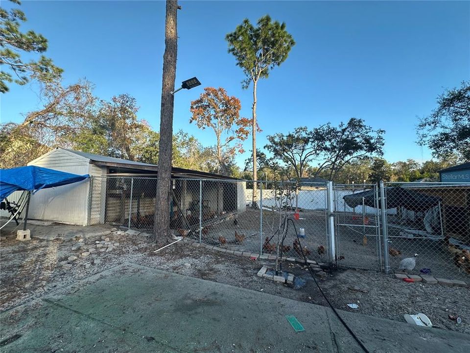 En Venta: $440,000 (4 camas, 2 baños, 2204 Pies cuadrados)