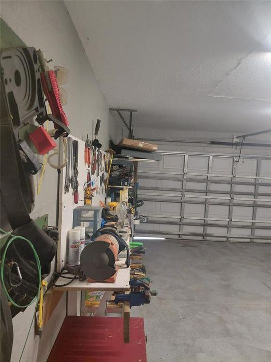 En Venta: $440,000 (4 camas, 2 baños, 2204 Pies cuadrados)