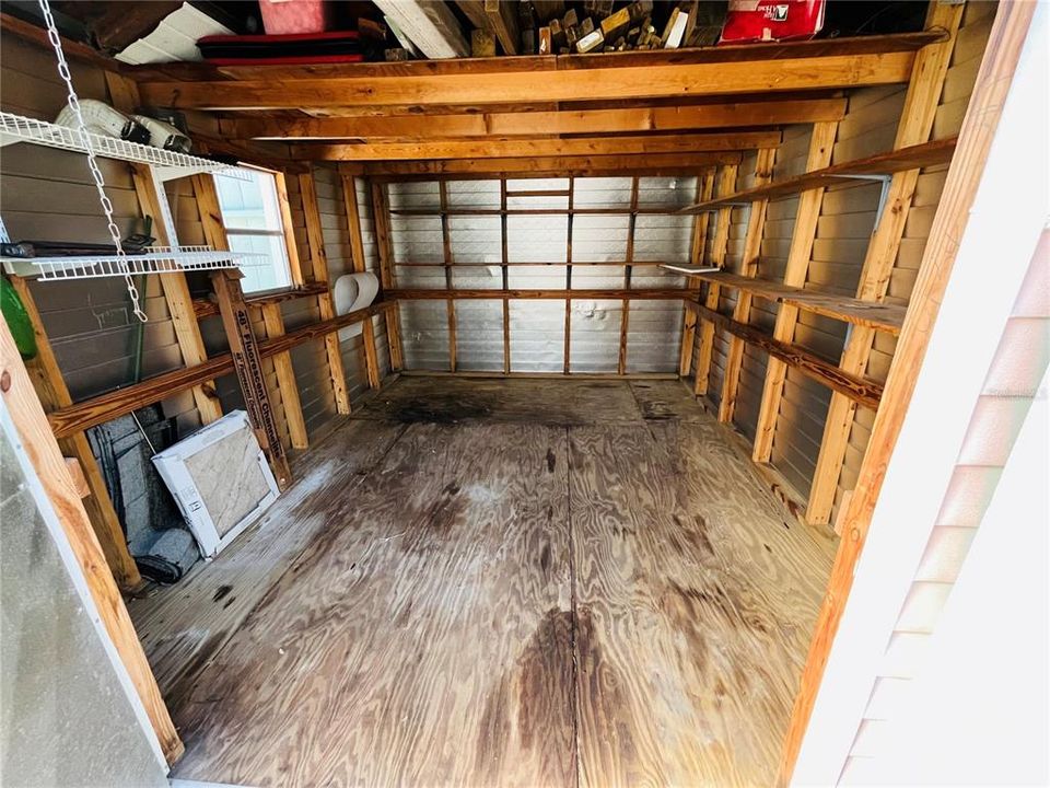 For Sale: $299,900 (2 beds, 2 baths, 1897 Square Feet)