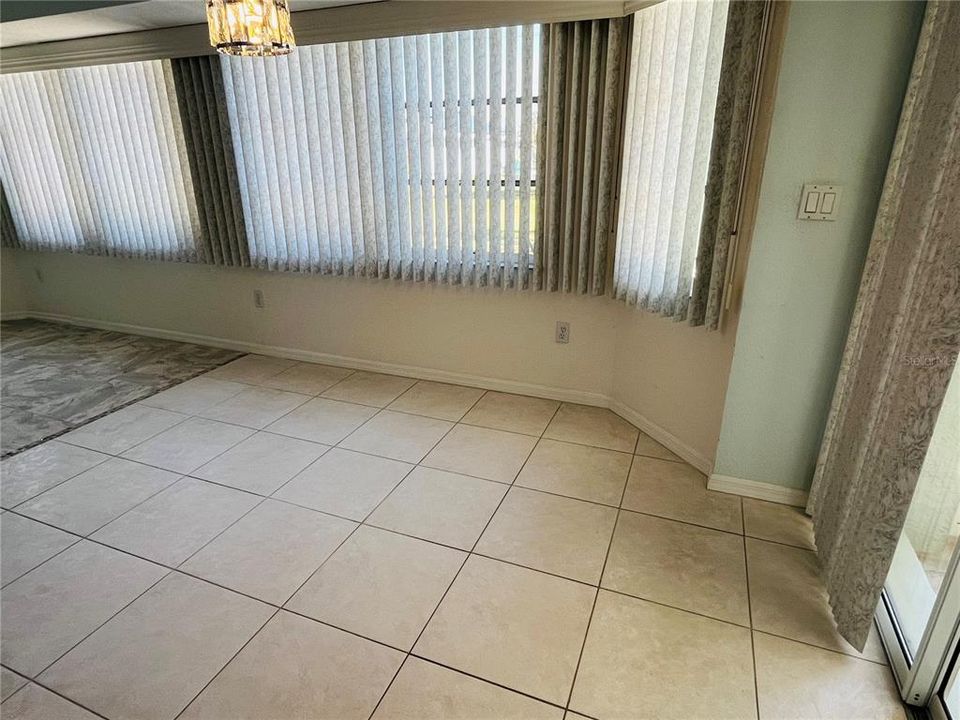 For Sale: $299,900 (2 beds, 2 baths, 1897 Square Feet)