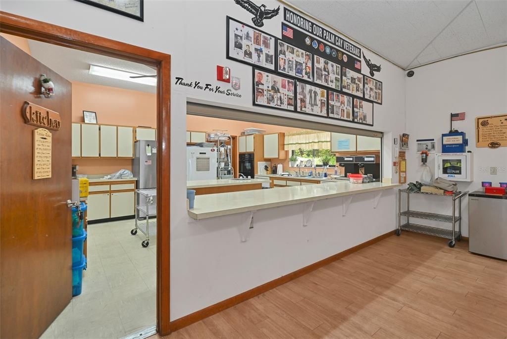 For Sale: $249,000 (3 beds, 2 baths, 1404 Square Feet)