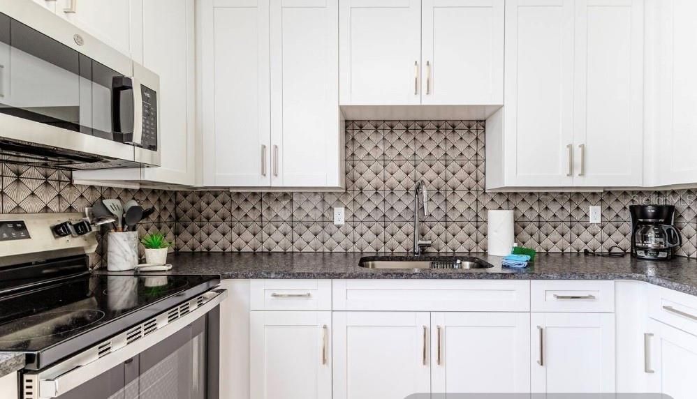 В аренду: $1,750 (2 спален, 1 ванн, 750 Квадратных фут)