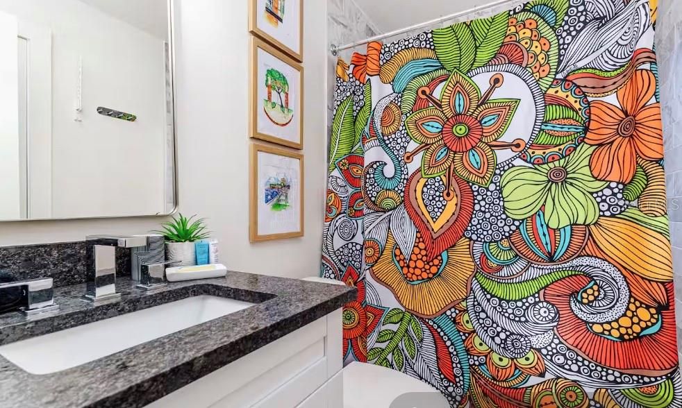 В аренду: $1,750 (2 спален, 1 ванн, 750 Квадратных фут)