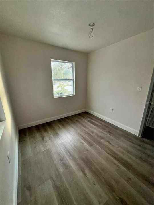 En Venta: $499,000 (4 camas, 3 baños, 960 Pies cuadrados)