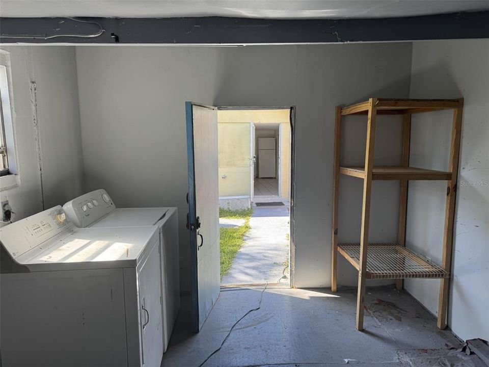 В аренду: $1,450 (1 спален, 1 ванн, 400 Квадратных фут)