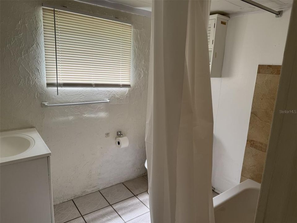 В аренду: $1,450 (1 спален, 1 ванн, 400 Квадратных фут)