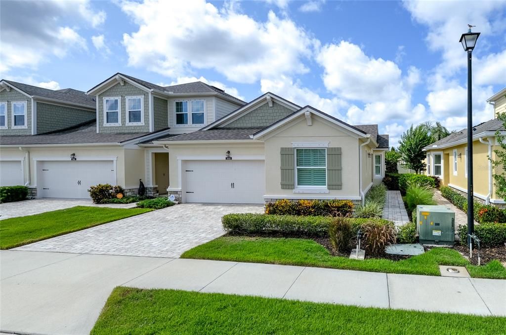 待售: $524,900 (2 贝兹, 2 浴室, 1647 平方英尺)