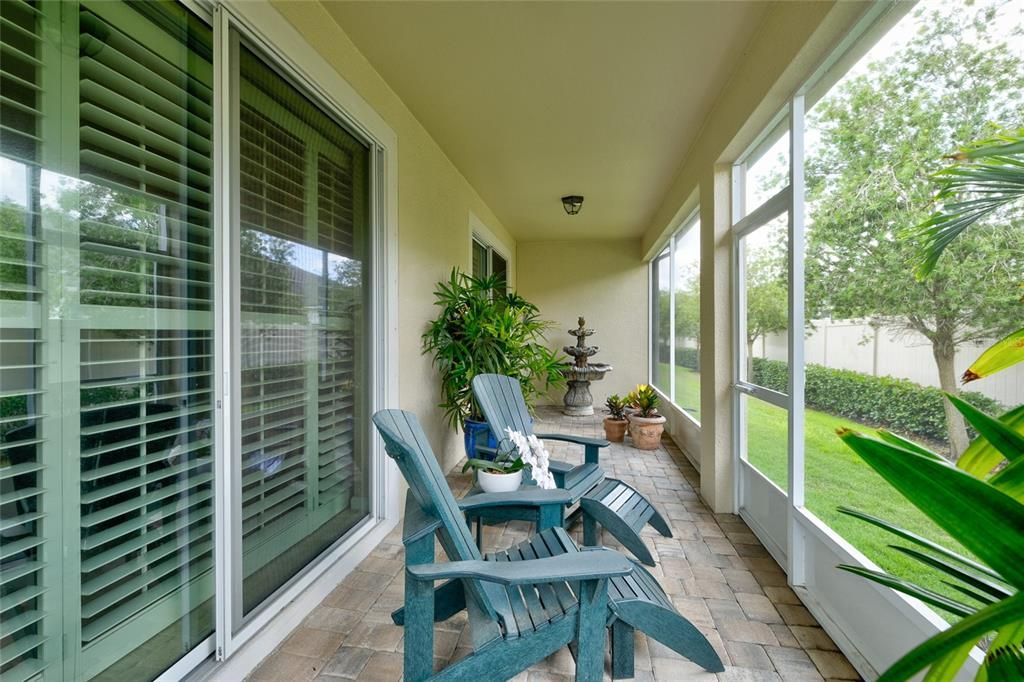 待售: $524,900 (2 贝兹, 2 浴室, 1647 平方英尺)