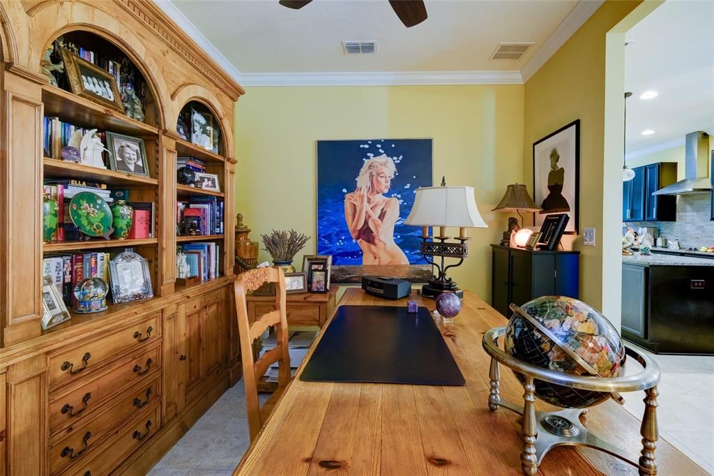 待售: $524,900 (2 贝兹, 2 浴室, 1647 平方英尺)