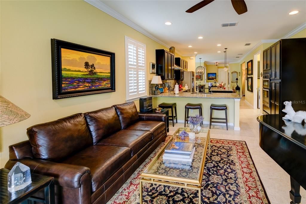 待售: $524,900 (2 贝兹, 2 浴室, 1647 平方英尺)