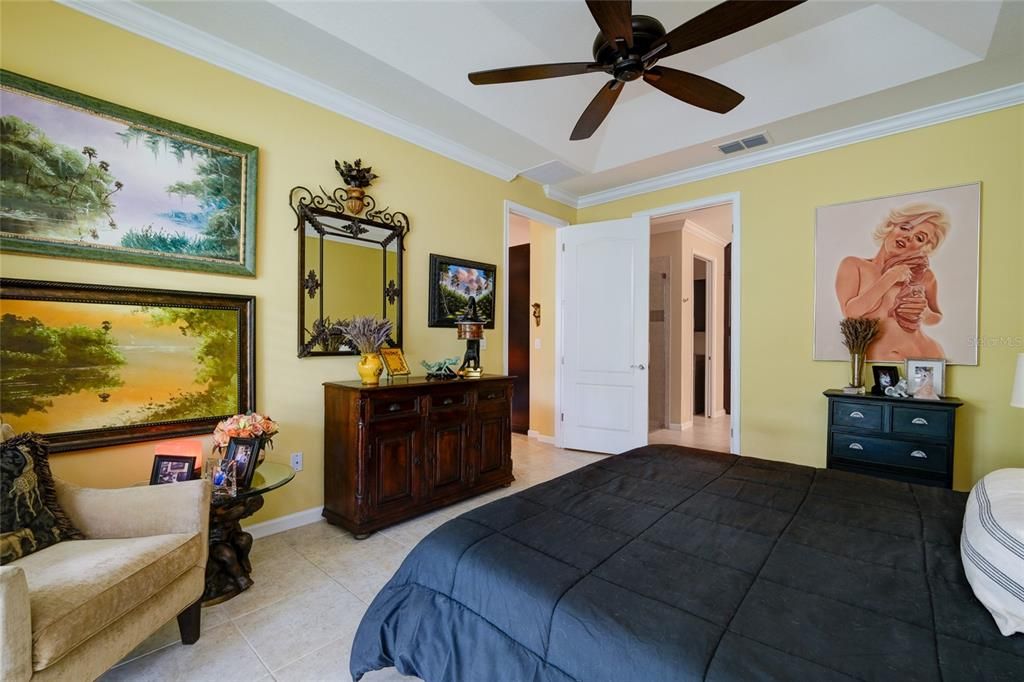 待售: $524,900 (2 贝兹, 2 浴室, 1647 平方英尺)