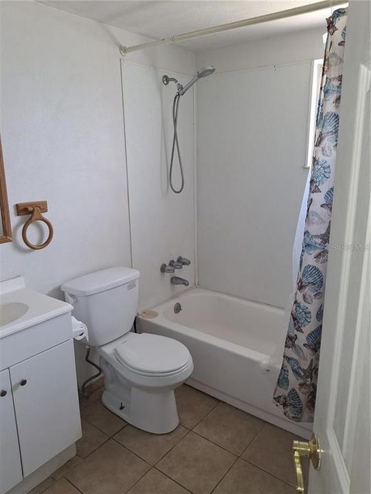 В аренду: $1,800 (3 спален, 2 ванн, 1480 Квадратных фут)