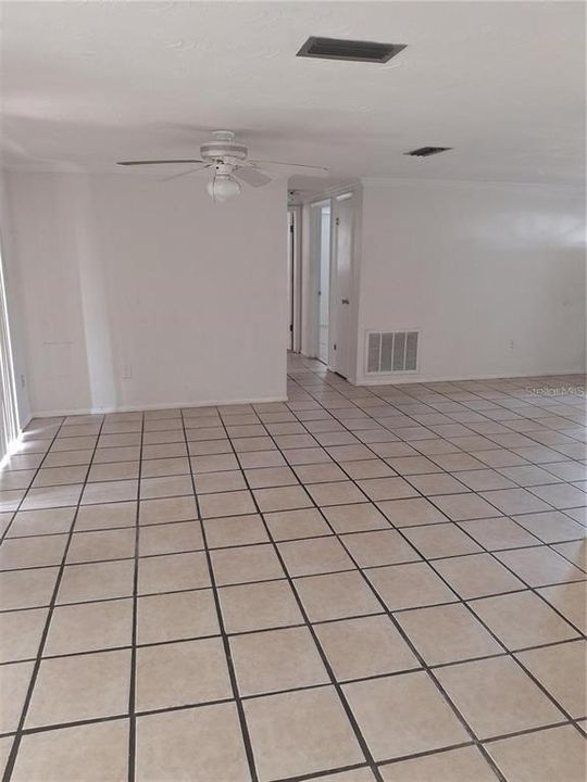 В аренду: $1,800 (3 спален, 2 ванн, 1480 Квадратных фут)