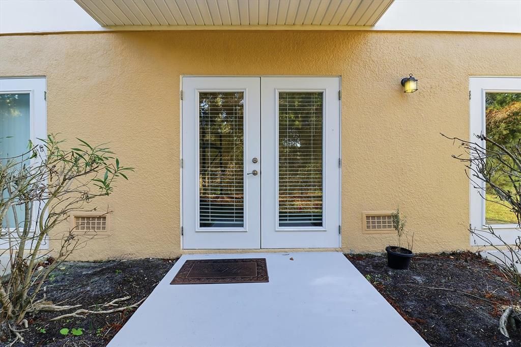 待售: $250,000 (2 贝兹, 2 浴室, 1060 平方英尺)