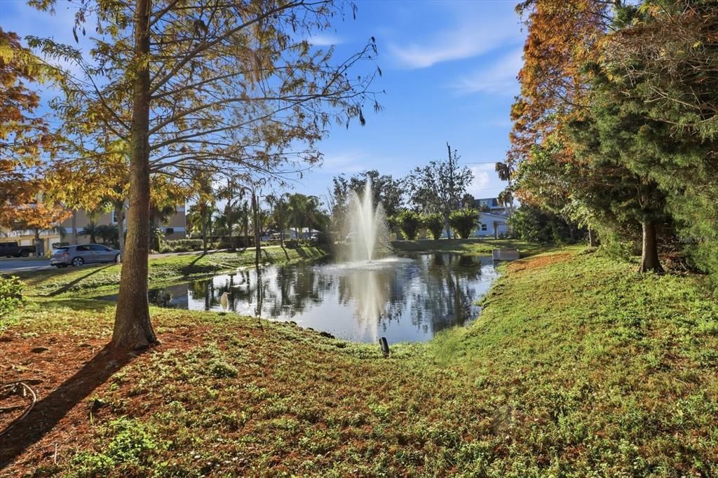 待售: $250,000 (2 贝兹, 2 浴室, 1060 平方英尺)