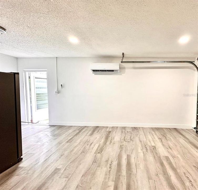 En Venta: $299,900 (3 camas, 2 baños, 1440 Pies cuadrados)