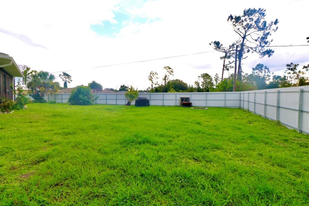 En Venta: $299,900 (3 camas, 2 baños, 1440 Pies cuadrados)