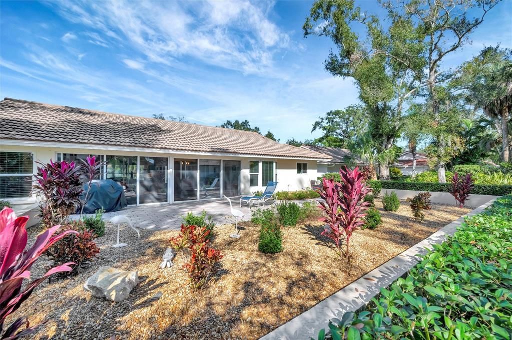 For Sale: $409,000 (3 beds, 2 baths, 1838 Square Feet)