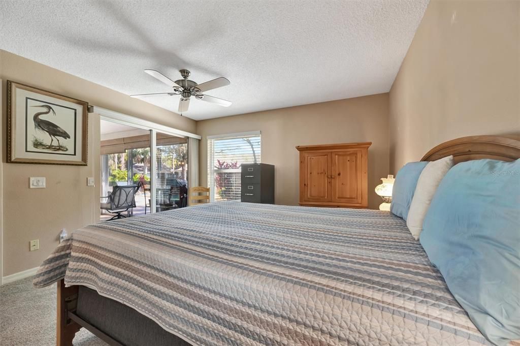 For Sale: $409,000 (3 beds, 2 baths, 1838 Square Feet)