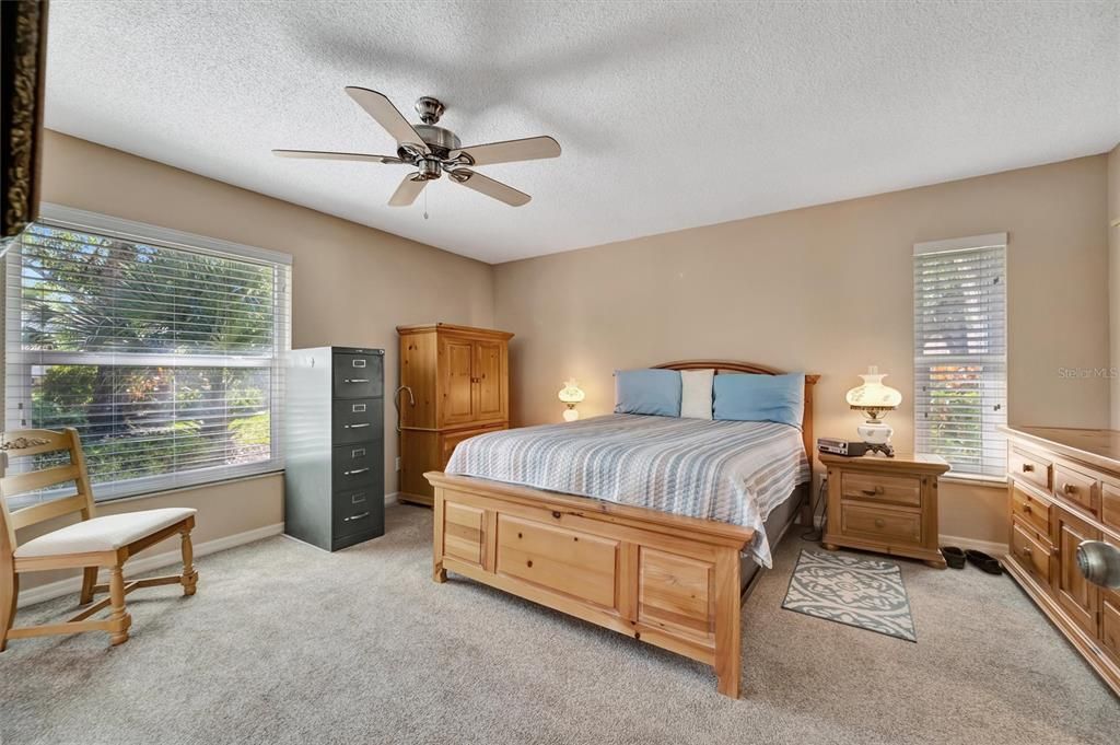 For Sale: $409,000 (3 beds, 2 baths, 1838 Square Feet)