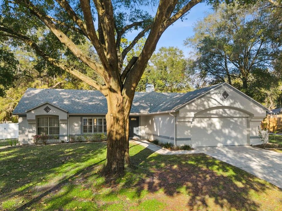 For Sale: $410,000 (3 beds, 2 baths, 2009 Square Feet)