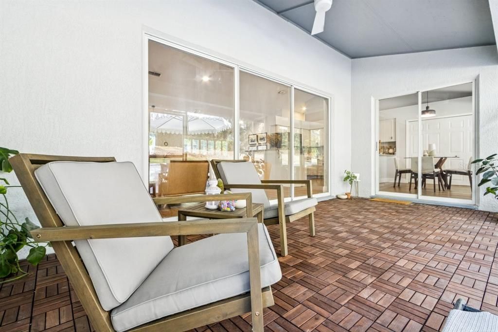 For Sale: $410,000 (3 beds, 2 baths, 2009 Square Feet)