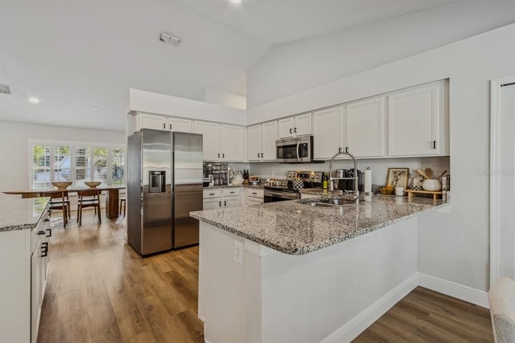 For Sale: $410,000 (3 beds, 2 baths, 2009 Square Feet)