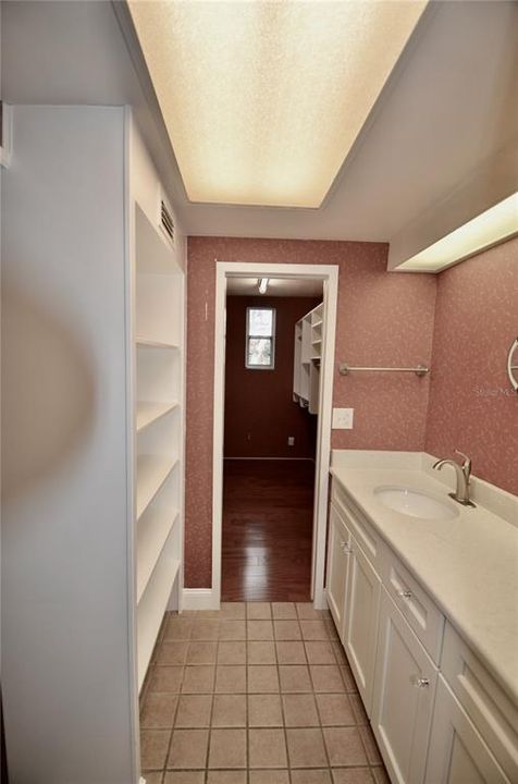 待售: $249,000 (3 贝兹, 2 浴室, 1558 平方英尺)