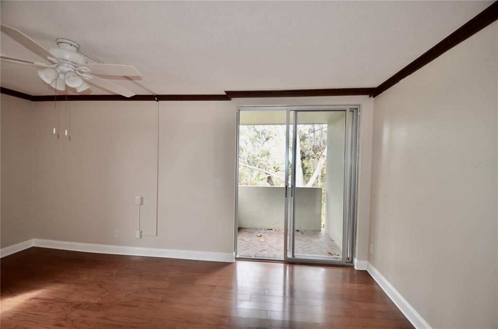 待售: $249,000 (3 贝兹, 2 浴室, 1558 平方英尺)