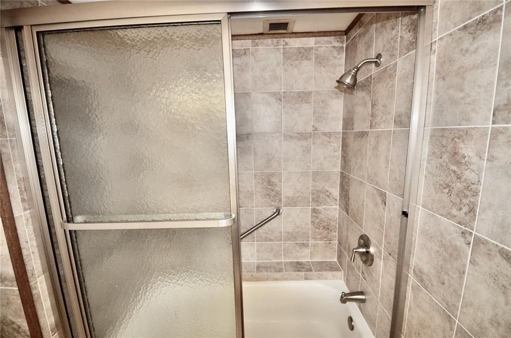 待售: $249,000 (3 贝兹, 2 浴室, 1558 平方英尺)