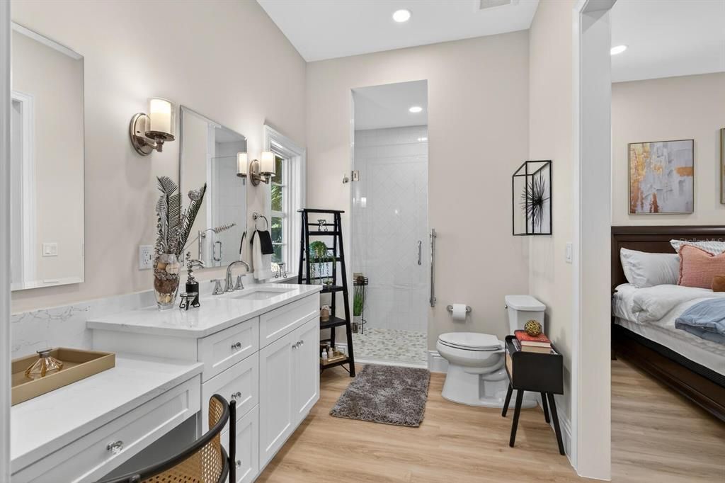 For Sale: $3,200,000 (5 beds, 5 baths, 5049 Square Feet)