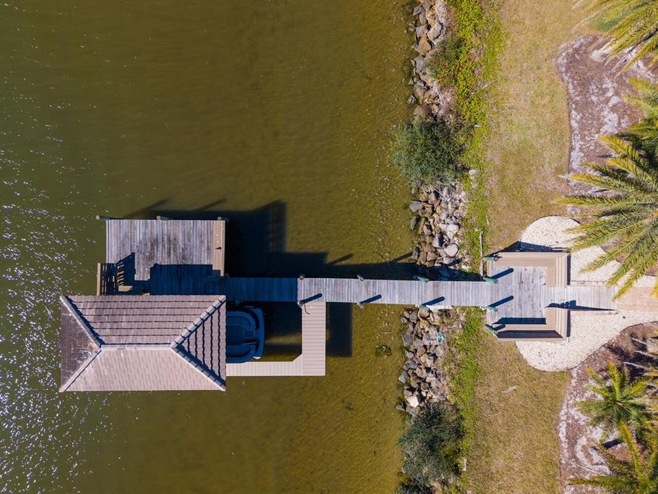 For Sale: $3,200,000 (5 beds, 5 baths, 5049 Square Feet)