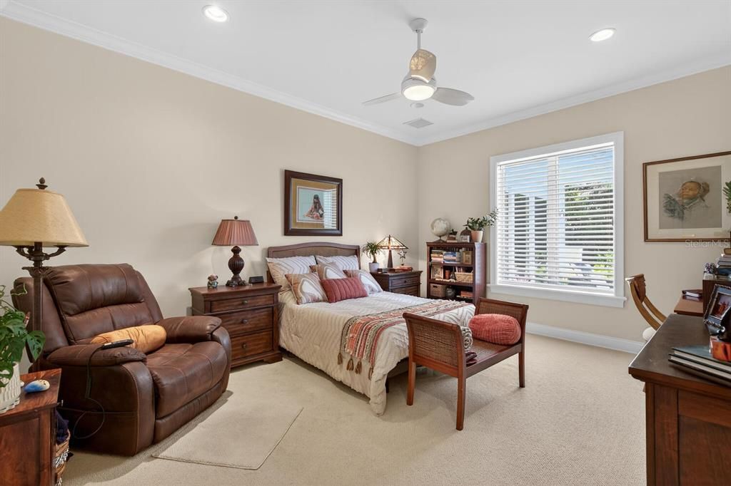 For Sale: $3,200,000 (5 beds, 5 baths, 5049 Square Feet)