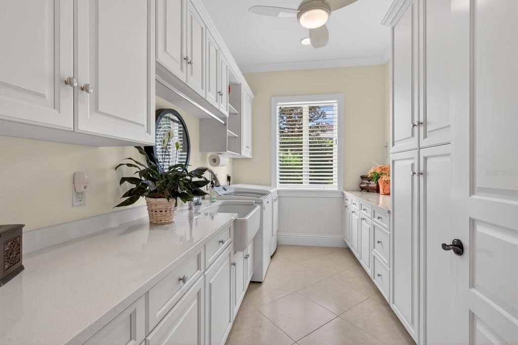 For Sale: $3,200,000 (5 beds, 5 baths, 5049 Square Feet)