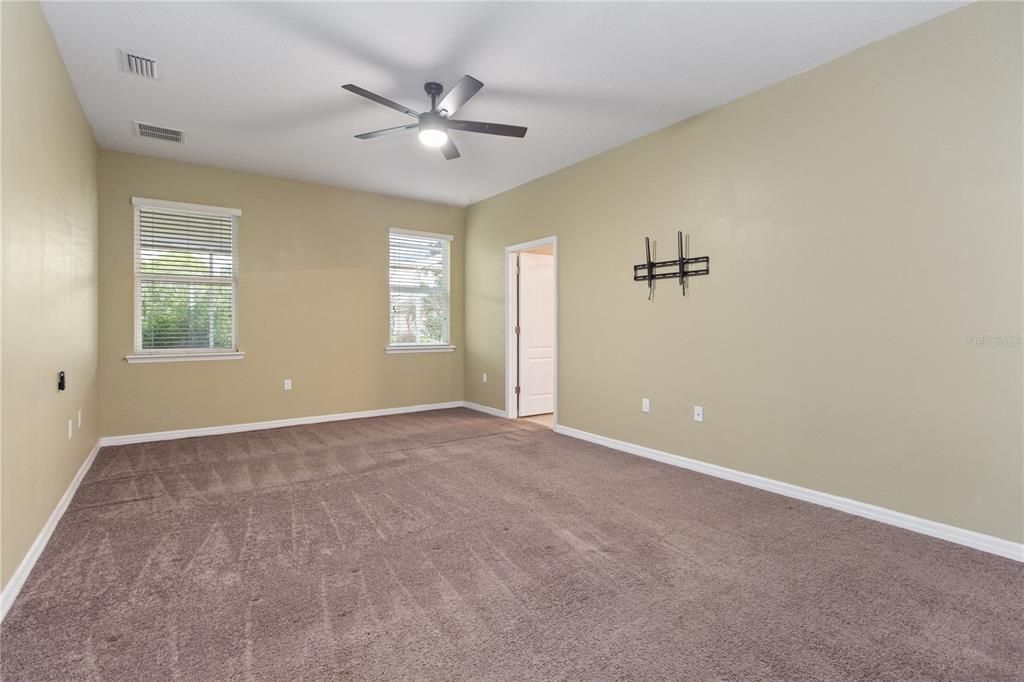 En Venta: $460,000 (4 camas, 3 baños, 2838 Pies cuadrados)