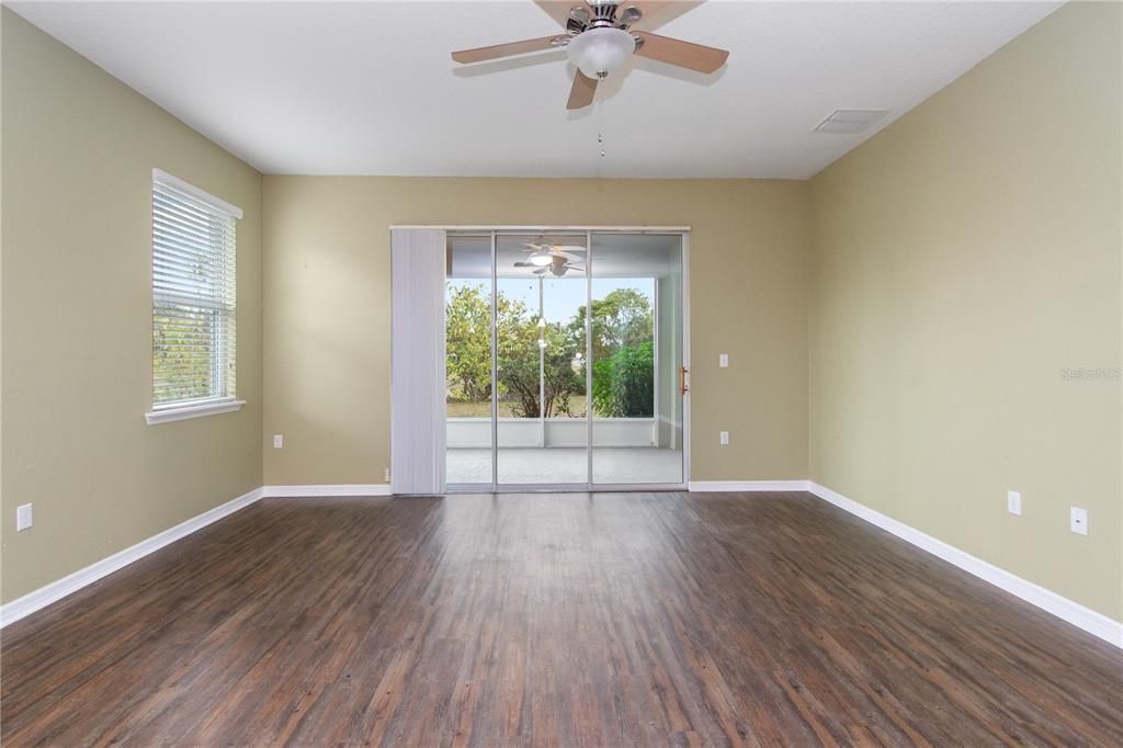 En Venta: $460,000 (4 camas, 3 baños, 2838 Pies cuadrados)