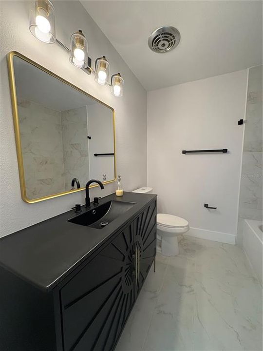 For Rent: $3,500 (3 beds, 2 baths, 1122 Square Feet)