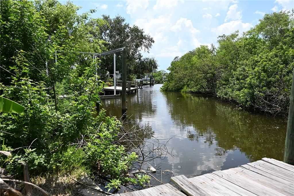 For Rent: $3,500 (3 beds, 2 baths, 1122 Square Feet)