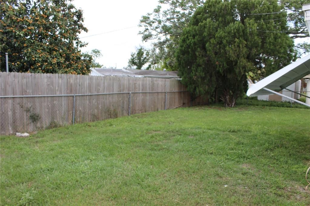 For Rent: $1,050 (2 beds, 1 baths, 750 Square Feet)