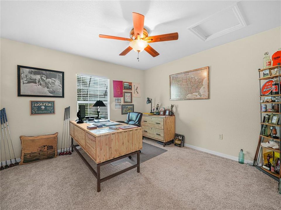 En Venta: $535,000 (3 camas, 3 baños, 2371 Pies cuadrados)