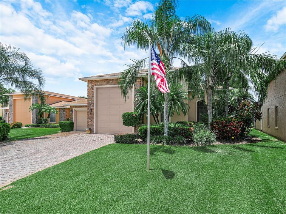 En Venta: $535,000 (3 camas, 3 baños, 2371 Pies cuadrados)