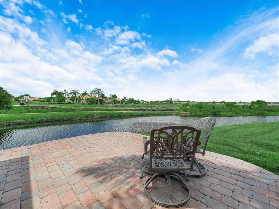 En Venta: $535,000 (3 camas, 3 baños, 2371 Pies cuadrados)