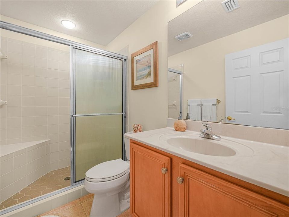 En Venta: $535,000 (3 camas, 3 baños, 2371 Pies cuadrados)