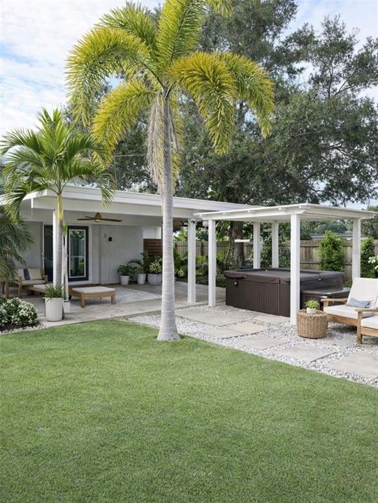 待售: $350,000 (3 贝兹, 2 浴室, 1350 平方英尺)