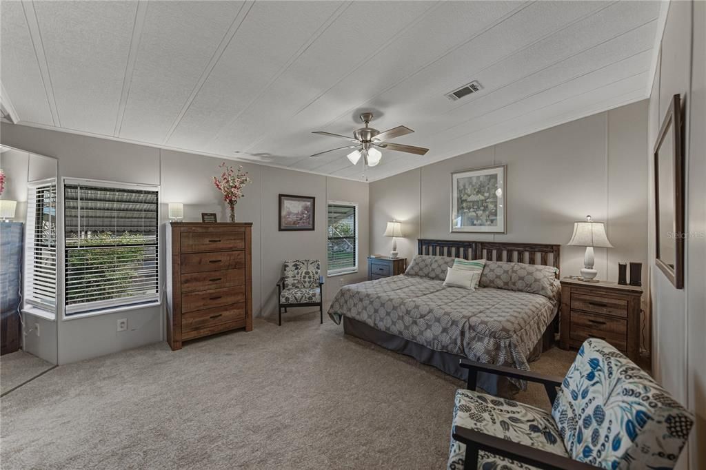 En Venta: $169,900 (2 camas, 2 baños, 1144 Pies cuadrados)