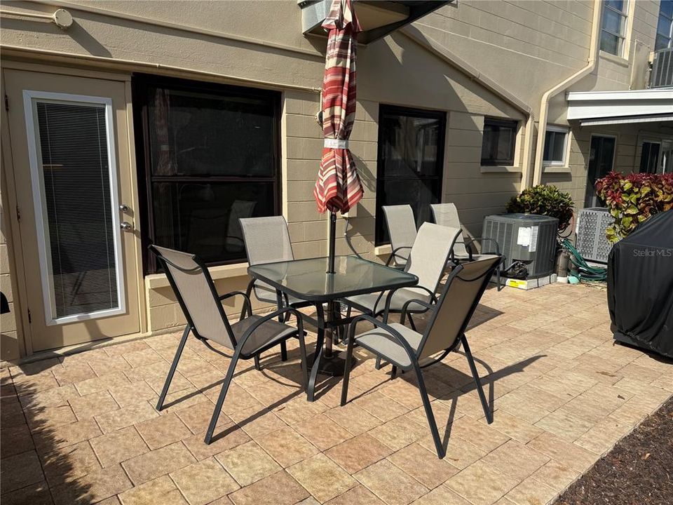 For Sale: $210,000 (2 beds, 2 baths, 1080 Square Feet)