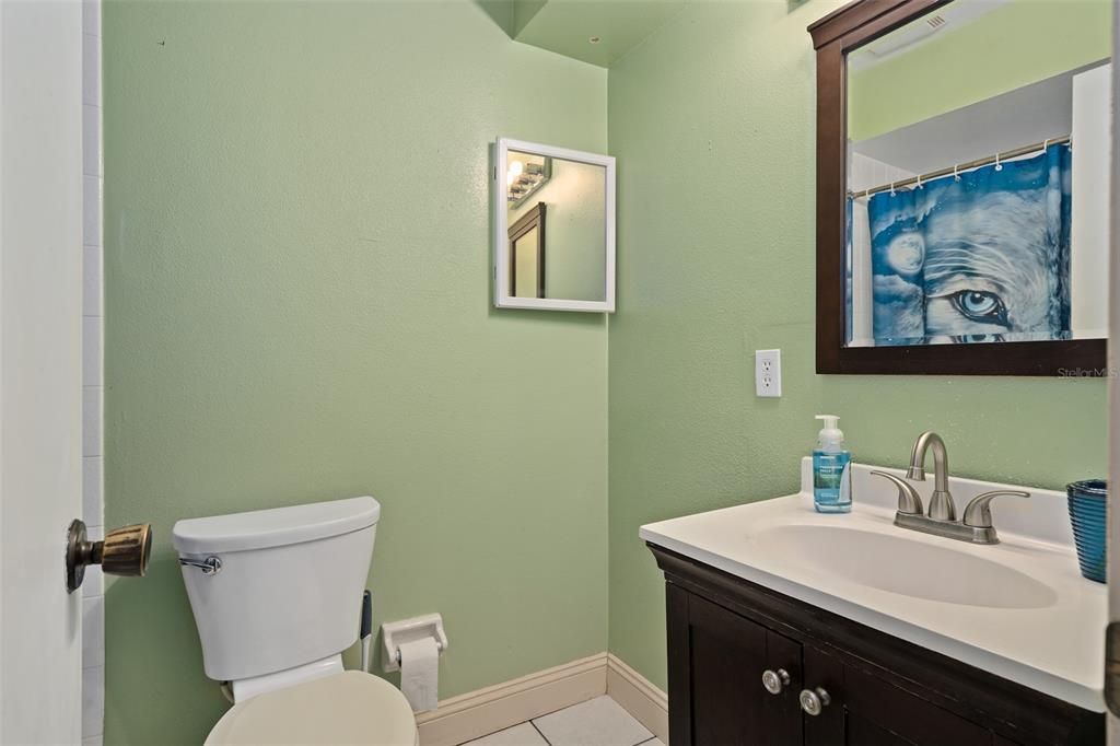 For Sale: $275,000 (3 beds, 2 baths, 1572 Square Feet)