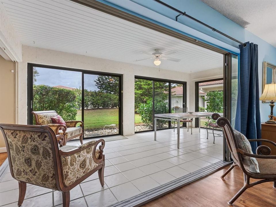 For Sale: $349,000 (2 beds, 2 baths, 1687 Square Feet)