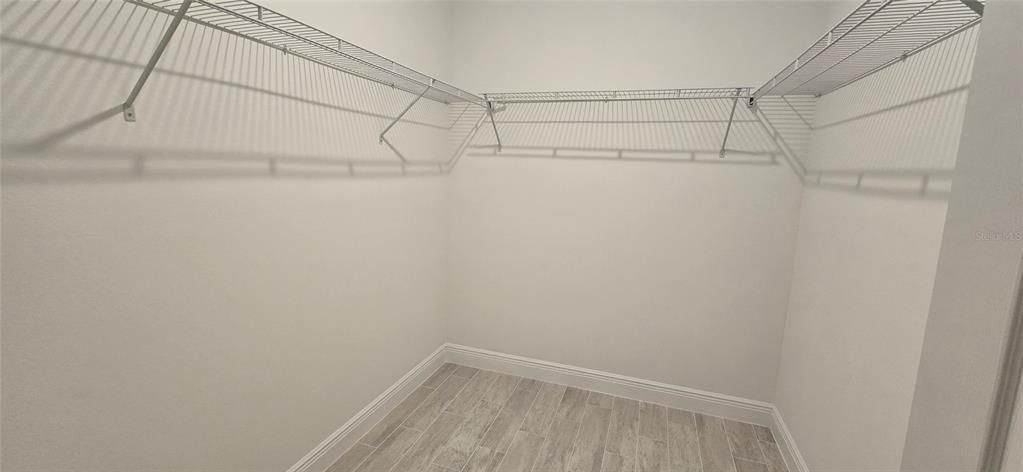 出租: $1,795 (4 贝兹, 2 浴室, 1696 平方英尺)