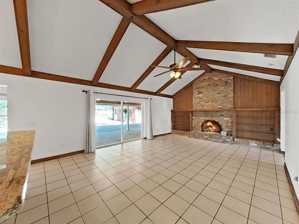 For Sale: $495,000 (4 beds, 3 baths, 2488 Square Feet)